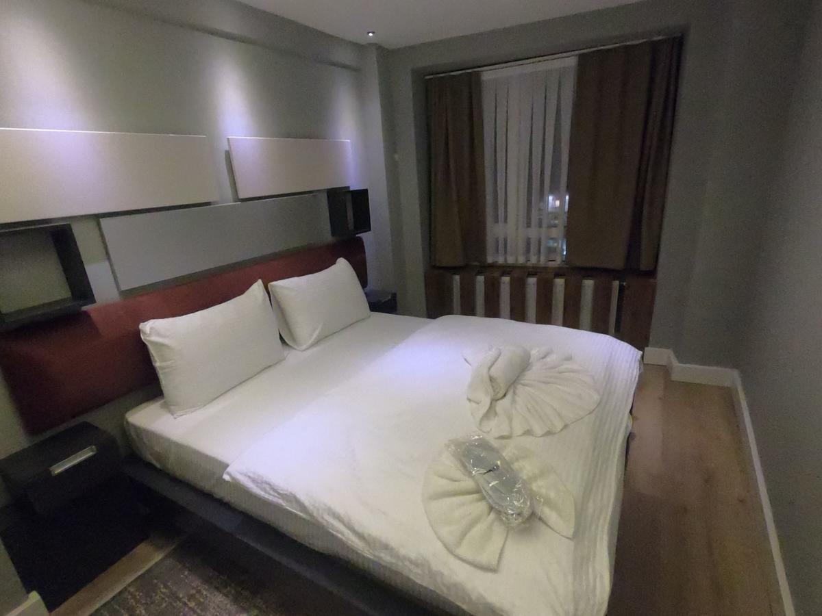 Corner Park Suite Hotel Istanboel Buitenkant foto